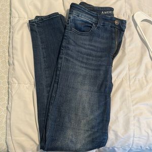 American Eagle Jeans size 4
